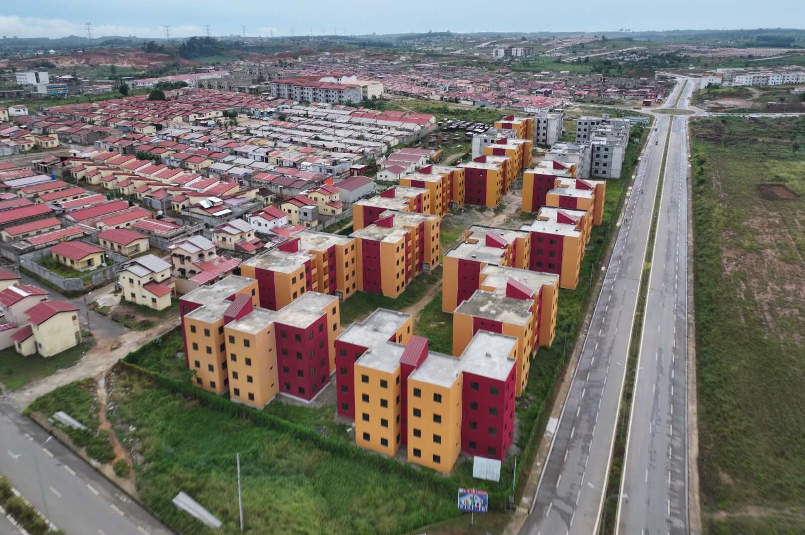 Côte d'Ivoire secures CFA42 billion loan to finance 4,300 affordable housing units