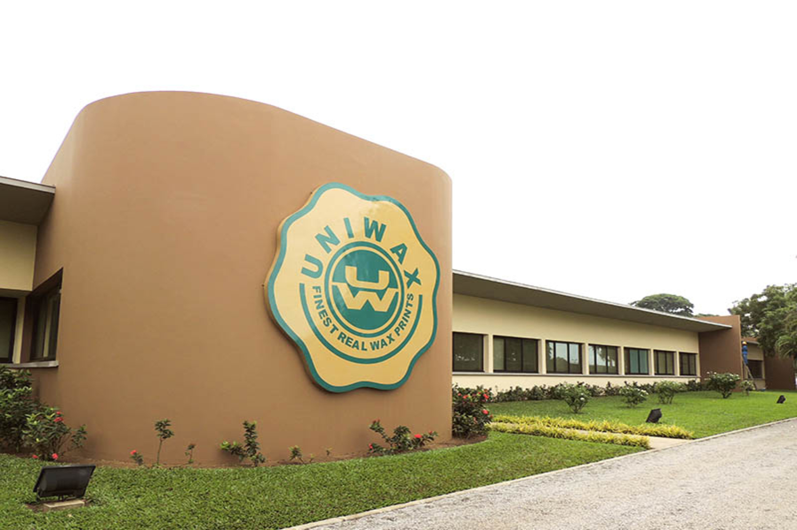 Uniwax: the Ivorian wax fabric icon attracts international attention