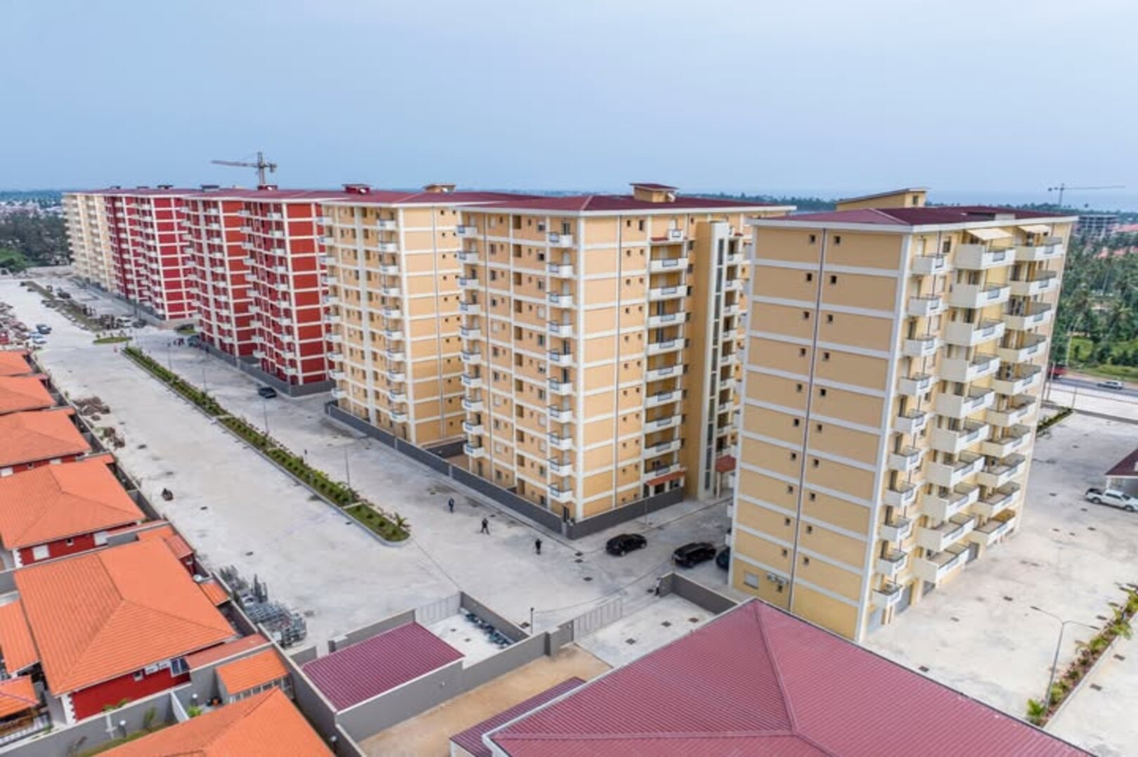 Presidential Program for the Construction of Social and Economic Housing and Emergency Program for 25,000 Housing Units: Parcels Declared of Public Utility Announced