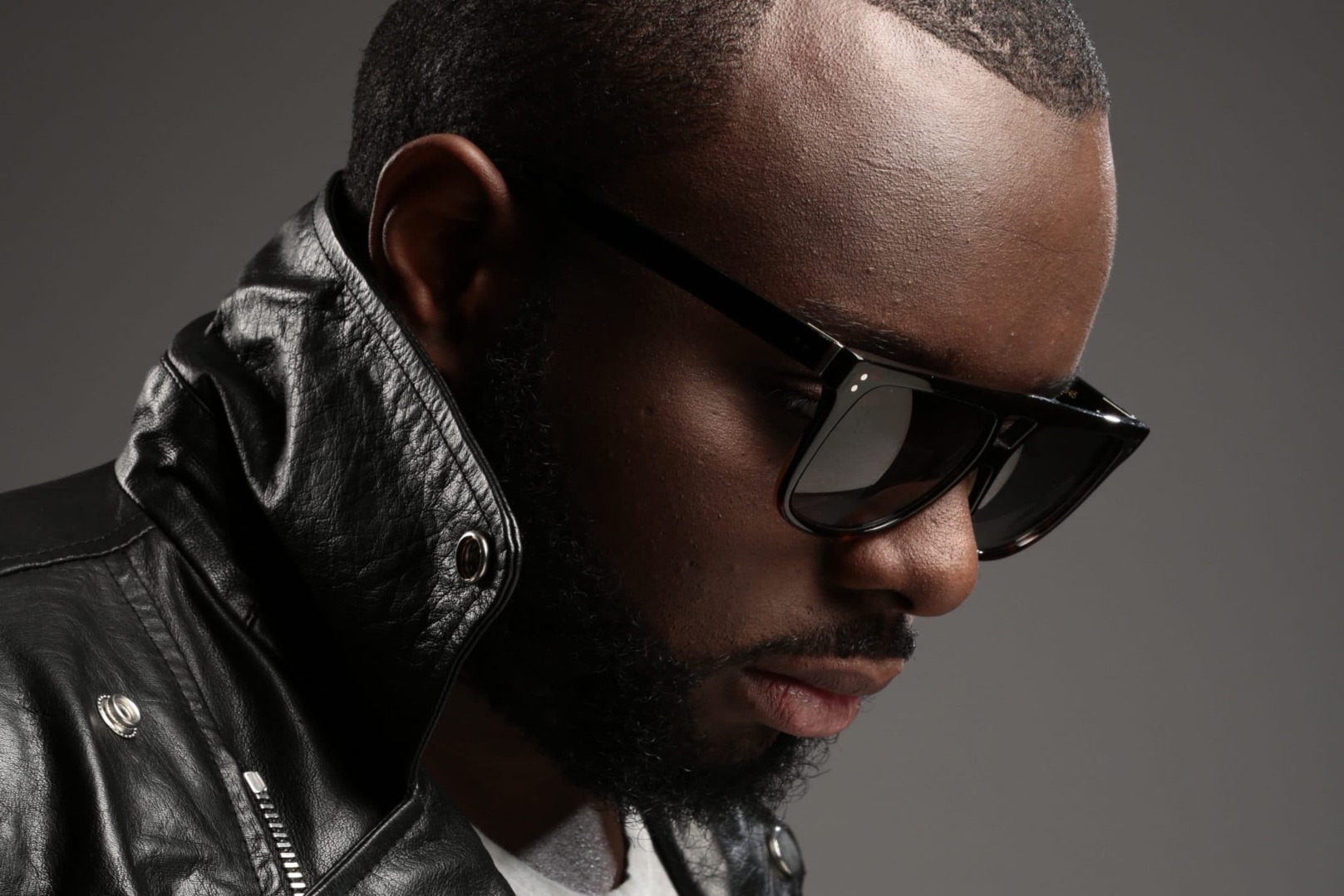 Rapper Gims Placed in Police Custody in Paris Over Organized Money Laundering Allegations