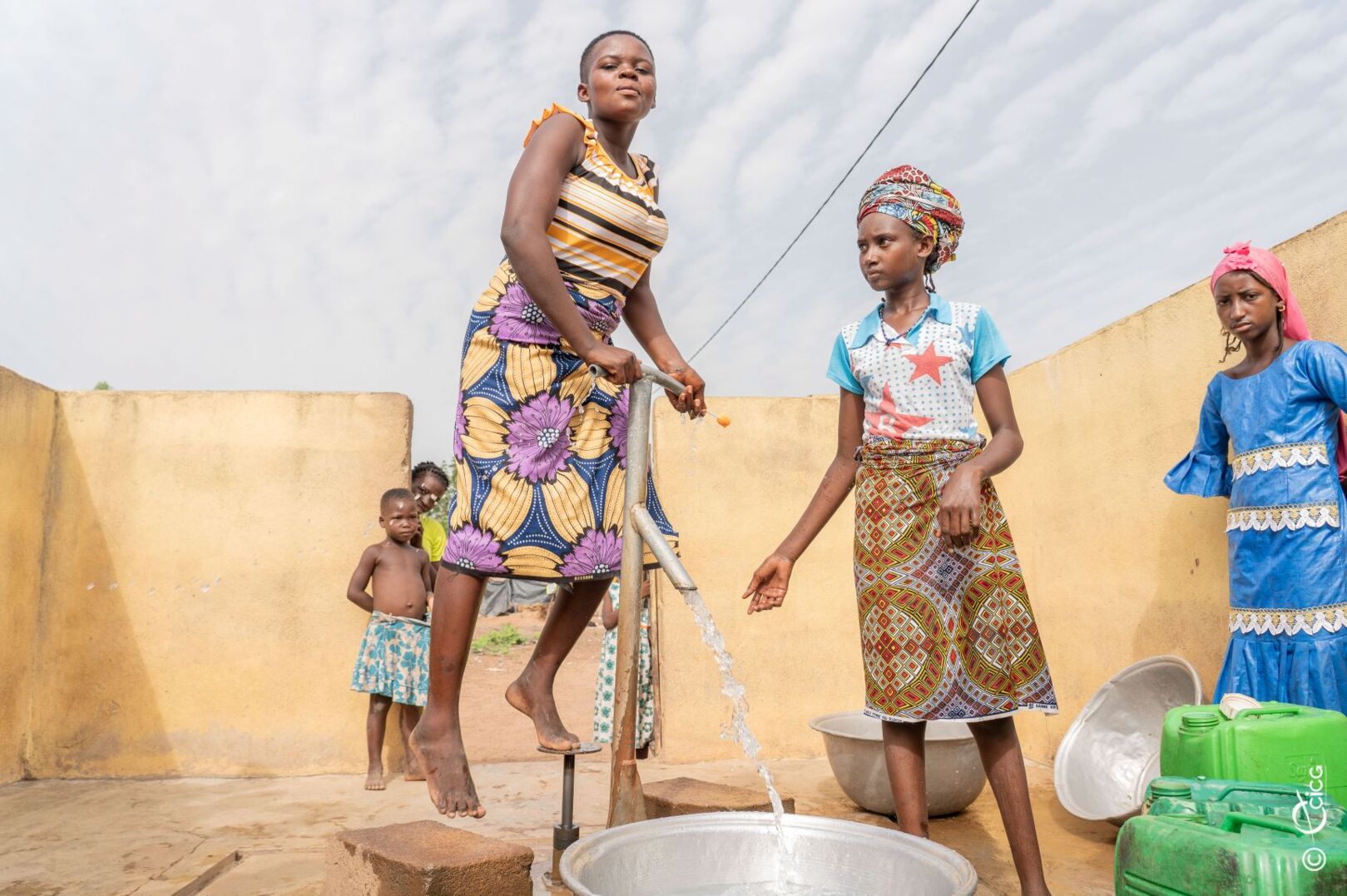 Government Steps Up Development and Security Efforts in Northern Border Areas