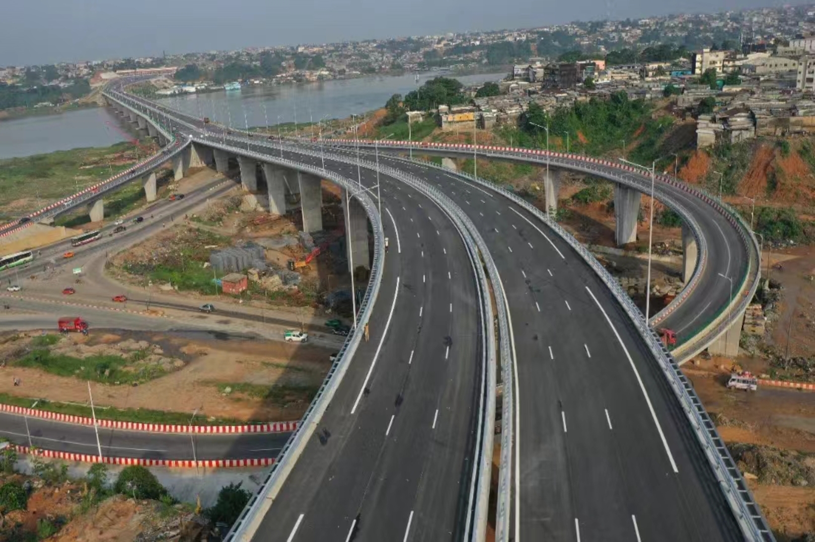 Abidjan’s Sixth Bridge: Socoprim Emerges as Front-Runner for $330 Million PPP Project